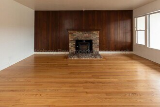 581 Figueroa St in Monterey, CA - Building Photo - Building Photo