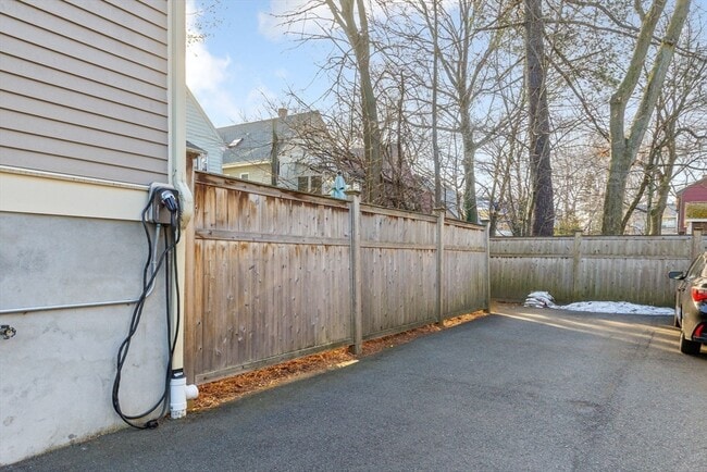 368 Concord Ave in Cambridge, MA - Building Photo - Building Photo