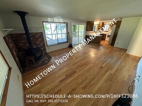 9706 Hunter Point Rd NW in Olympia, WA - Building Photo - Building Photo