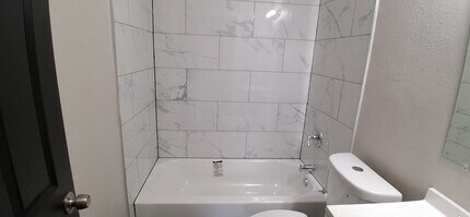 2724 Henley Dr in Memphis, TN - Building Photo - Building Photo