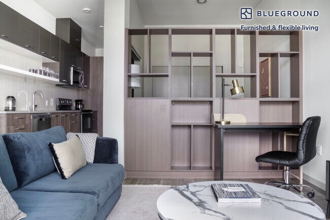 123 Broadway-Unit -FL7-ID707 in Seattle, WA - Foto de edificio - Building Photo