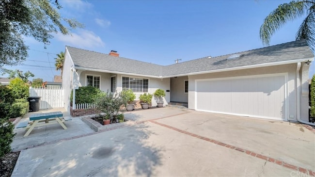 property at 1545 N Monterey Ave