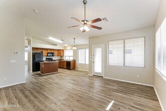 41247 W Sanders Way in Maricopa, AZ - Building Photo - Building Photo