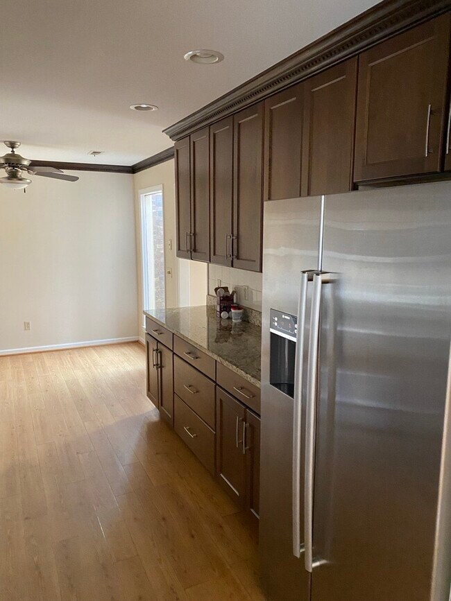 205 Patio Pl in Columbia, SC - Foto de edificio - Building Photo