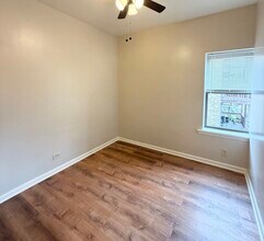 1521 E 65th St in Chicago, IL - Building Photo - Building Photo
