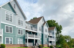 1517 Laurel Ave in Knoxville, TN - Building Photo