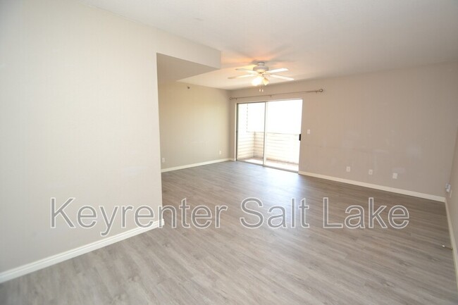 525 S 900 E in Salt Lake City, UT - Building Photo - Building Photo