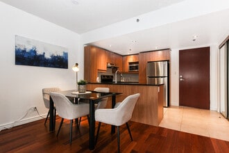 2700 Rue Rufus-Rockhead in Montréal, QC - Building Photo - Building Photo