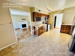 1999 Marlette Ave in Reno, NV - Building Photo - Building Photo