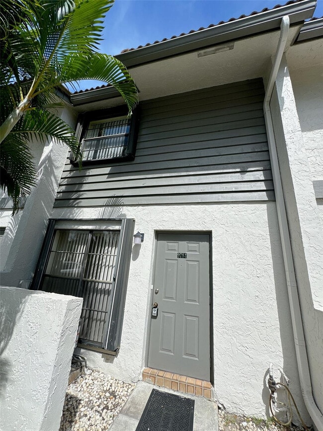 9784 NW 14th St in Coral Springs, FL - Building Photo - Building Photo