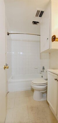 10818 Long Gate Dr photo'