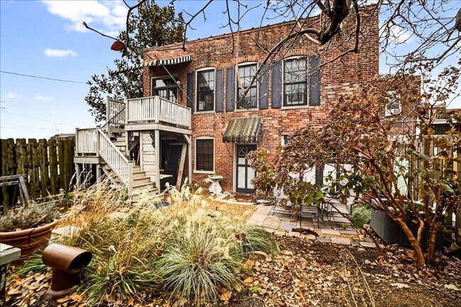 1010 Allen Ave in St. Louis, MO - Building Photo - Building Photo