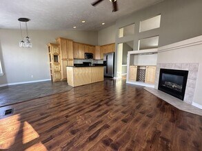 113 Manilla Dr in Draper, UT - Building Photo - Building Photo