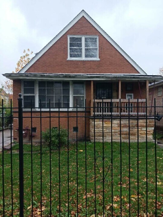 5424 S Wolcott Ave, Unit 2 in Chicago, IL - Building Photo