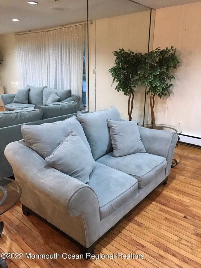 634 Westwood Ave in Long Branch, NJ - Building Photo - Building Photo