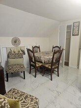 12 Palmer Pl in Valley Stream, NY - Building Photo - Building Photo