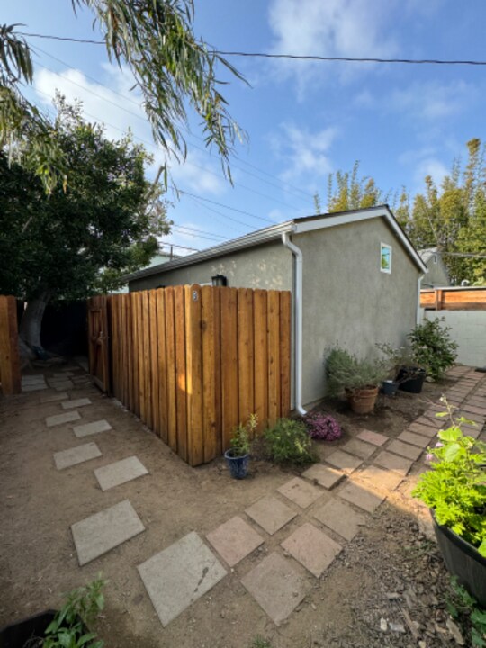 2421 Hill St in Santa Monica, CA - Building Photo