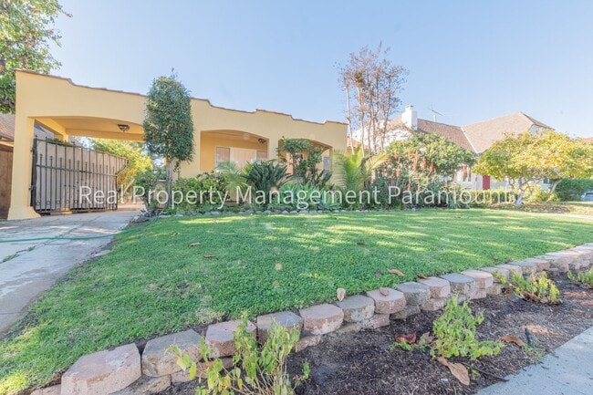 property at 1929 N Berendo St
