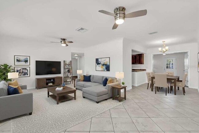 8793 113th St in Seminole, FL - Building Photo - Building Photo