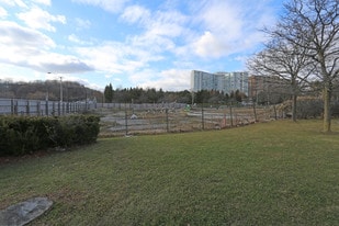 The Academy Condos in Toronto, ON - Building Photo