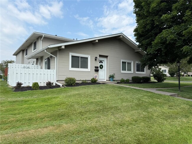 property at 740 Eastbrooke Ln