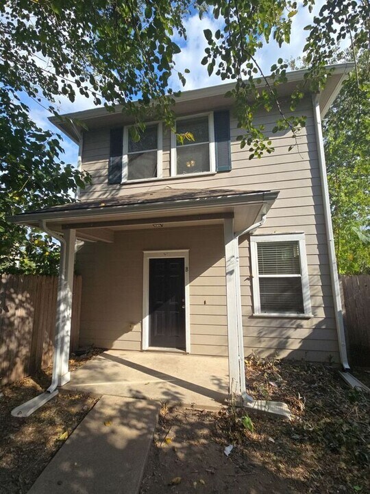 1125 Map St in Austin, TX - Building Photo