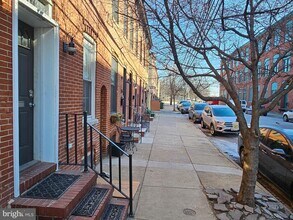 214 E Barney St in Baltimore, MD - Building Photo - Building Photo