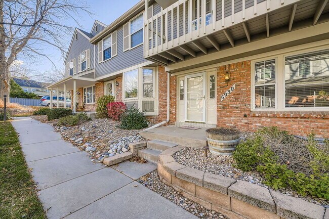 6930 E Briarwood Dr in Centennial, CO - Building Photo - Building Photo
