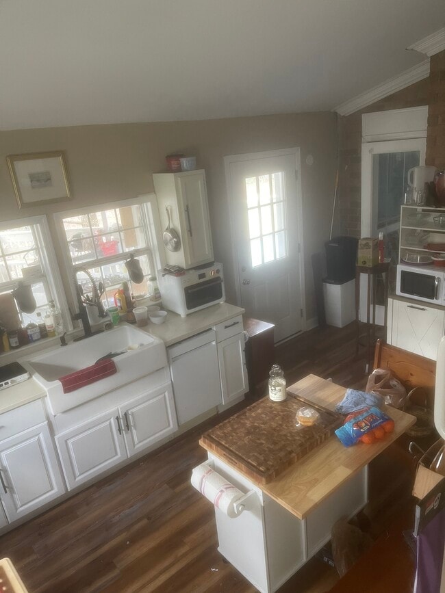 6161 Old Hickory Blvd in Whites Creek, TN - Foto de edificio - Building Photo