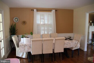 7310 Durbin Terrace in Bethesda, MD - Building Photo - Building Photo
