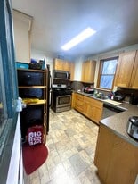202 S Aurora St in Ithaca, NY - Building Photo