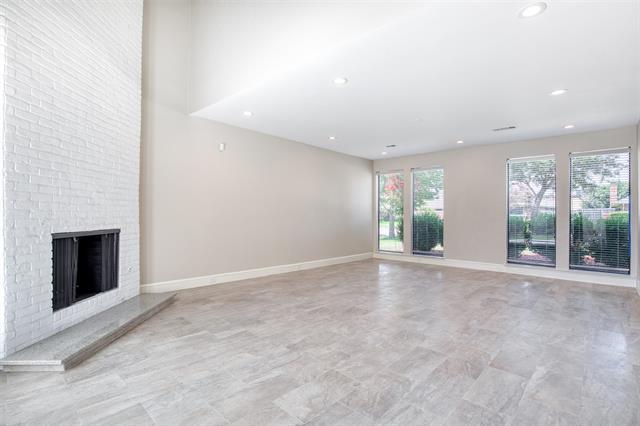 16341 Lauder Ln in Dallas, TX - Building Photo - Building Photo