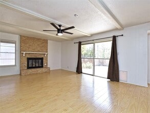 2103 Falcon Hill Dr in Austin, TX - Building Photo - Building Photo