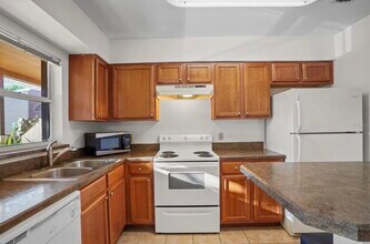 5468 E Michigan St, Unit Apt 4 in Orlando, FL - Building Photo - Building Photo