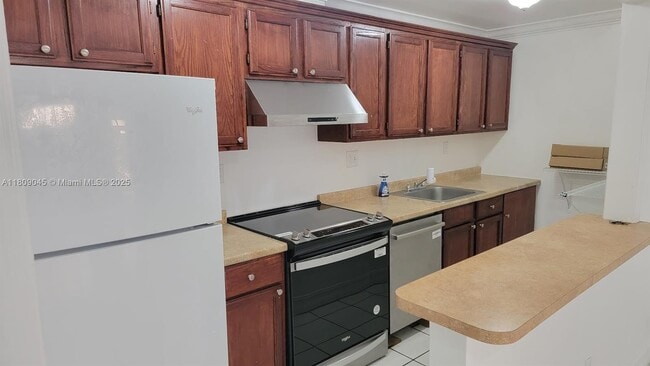 4410 NW 79th Ave in Doral, FL - Building Photo - Building Photo