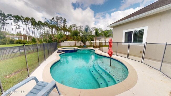 property at 463 Oxford Estates Way