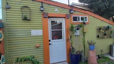 4195 Hamilton St, Unit 2 in San Diego, CA - Foto de edificio - Building Photo