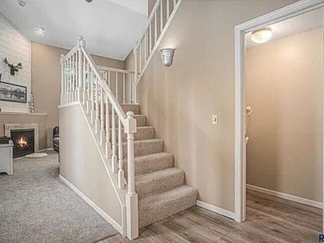 904 E Jane Ln in Sioux Falls, SD - Building Photo - Building Photo