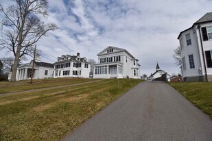 4 Elm St, Unit Unit 1 in Westerly, RI - Building Photo