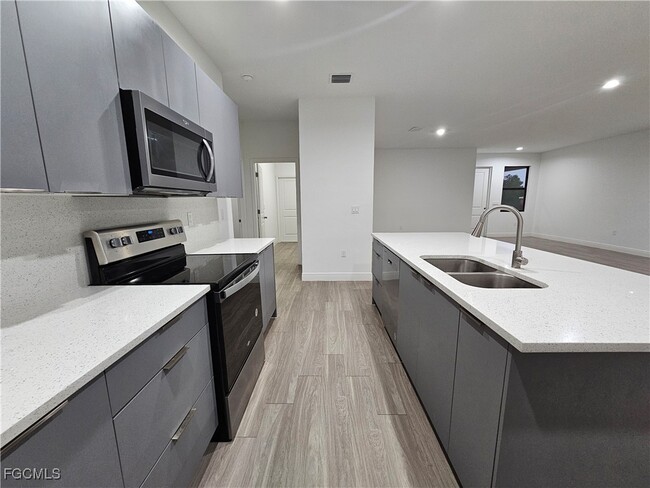 property at 5002 Gramercy Rd