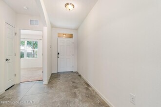 899 Forest Trace Cir in Titusville, FL - Building Photo - Building Photo