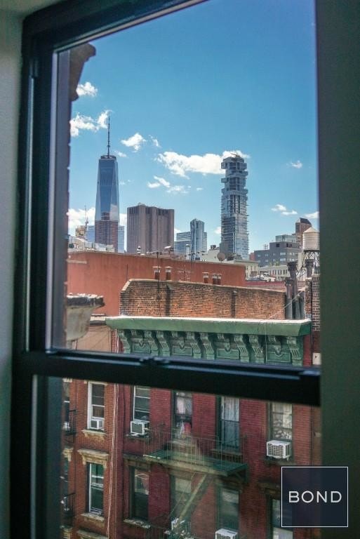164 Mott St in New York, NY - Building Photo - Building Photo