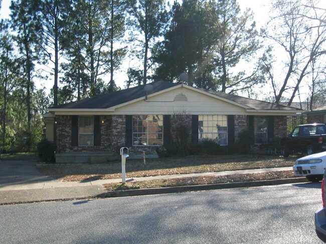 property at 6441 Gillespie Rd