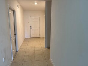 3725 SW Kasin St in Port St. Lucie, FL - Building Photo - Building Photo