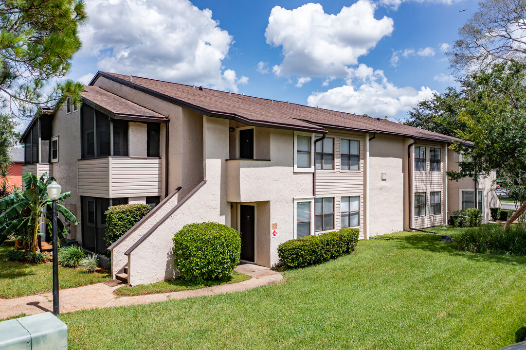 Parkview Village in Winter Park, FL - Foto de edificio