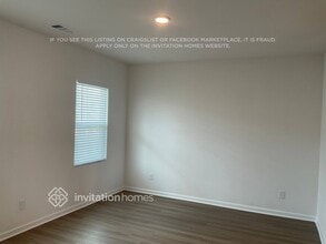 125 Glacier Wy in La Vergne, TN - Building Photo - Building Photo