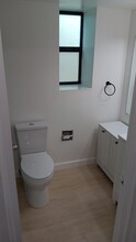 20301 NE 30th Ave, Unit Aventura Mall on circle in Aventura, FL - Building Photo - Building Photo