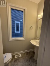 182 Ryan Reynolds Wy in Ottawa, ON - Building Photo - Building Photo