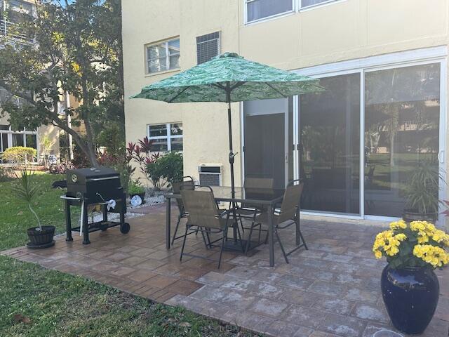 2615 NE 3rd St in Boynton Beach, FL - Building Photo