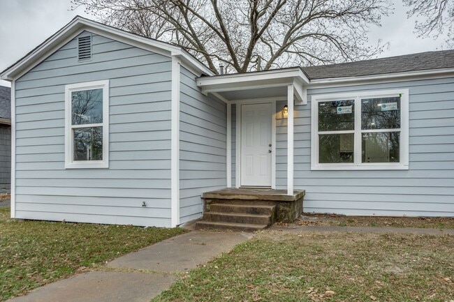 property at 420 S Gribble St